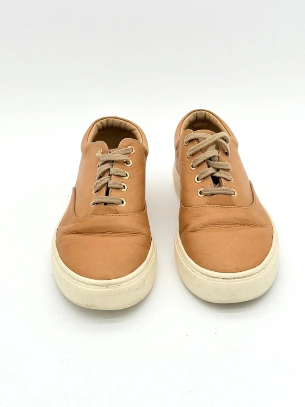 Nisolo up sale